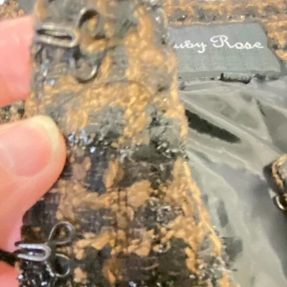 Ruby Rose Brown & Black Tweed Cropped Jacket With Zipper & Raw Edge Detail - Picture 9 of 12